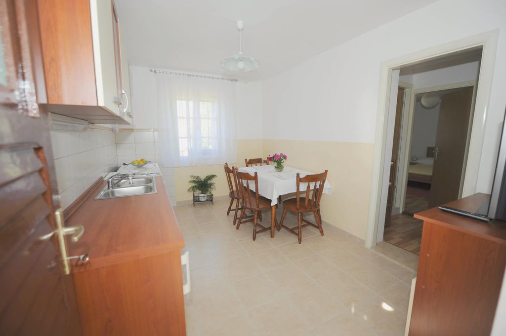 Apartment Karla Jadrtovac الغرفة الصورة